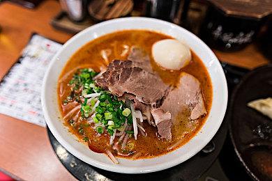 云顶之弈S9.5宝典奖励有哪些？云顶之弈S9.5宝典小小英雄棋盘奖励一览